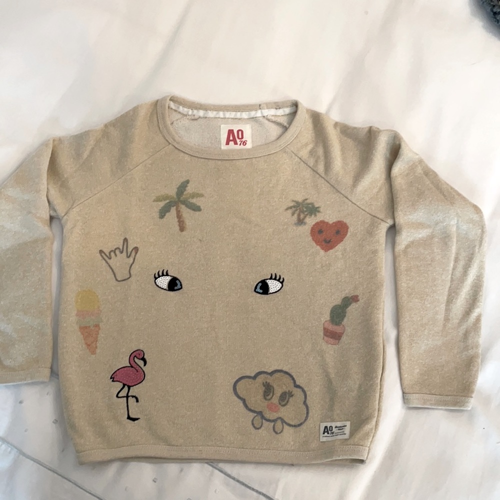 AO sweatshirt